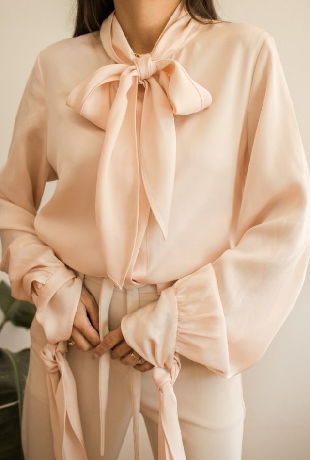 bluzka z wiązaniami Reiss S/M