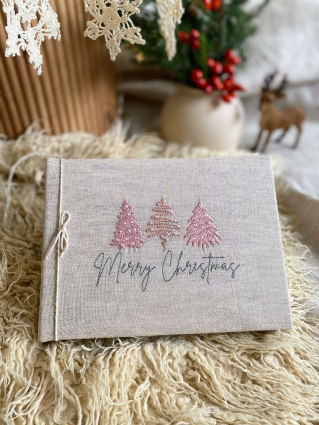 Album- Różowe choinki -Merry Christmas