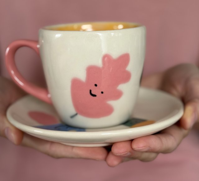 Filiżanka z talerzykiem - jesień