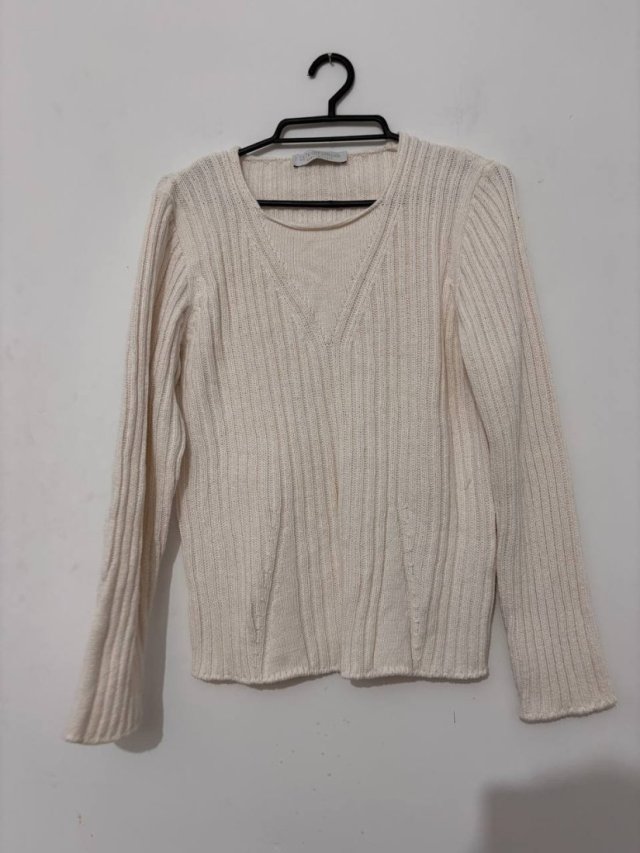 Ecru włoski sweter premium  prążkowany, dekolt V, Le tricot longhin Rozmiar S / 36 / 8