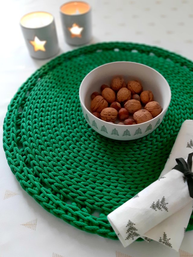 SZNURKOWA PODKŁADKA-SERWETKA