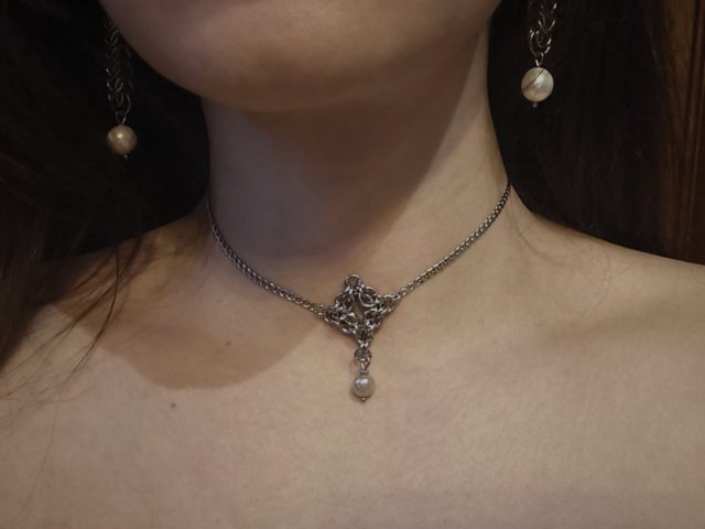 Choker chainmaille z perłą 34,5+8,5 cm stal chirurgiczna