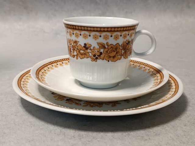 COLDITZ INGLASUR Filiżanka do kawy Trio Kwiaty Reliefy Niemcy