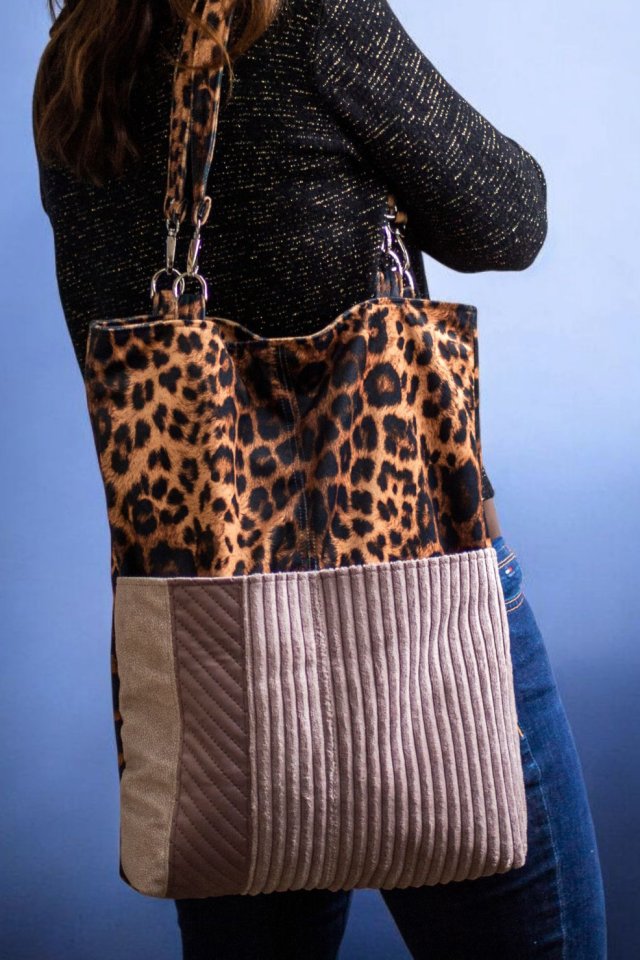 Torba z kieszeniami na ramię panterka