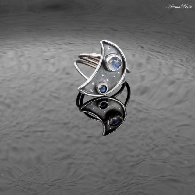 Pierścionek srebrny Księżyc labradoryt kamień księżycowy