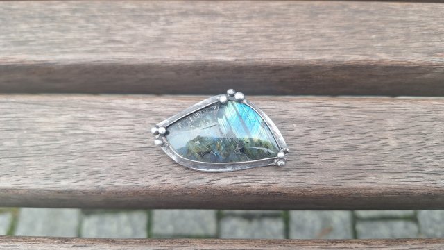 Prosta sprawa - broszka