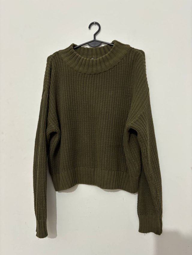 H&M Divided Sweater • L • 50% Acrylic / 50% Cotton • Khaki