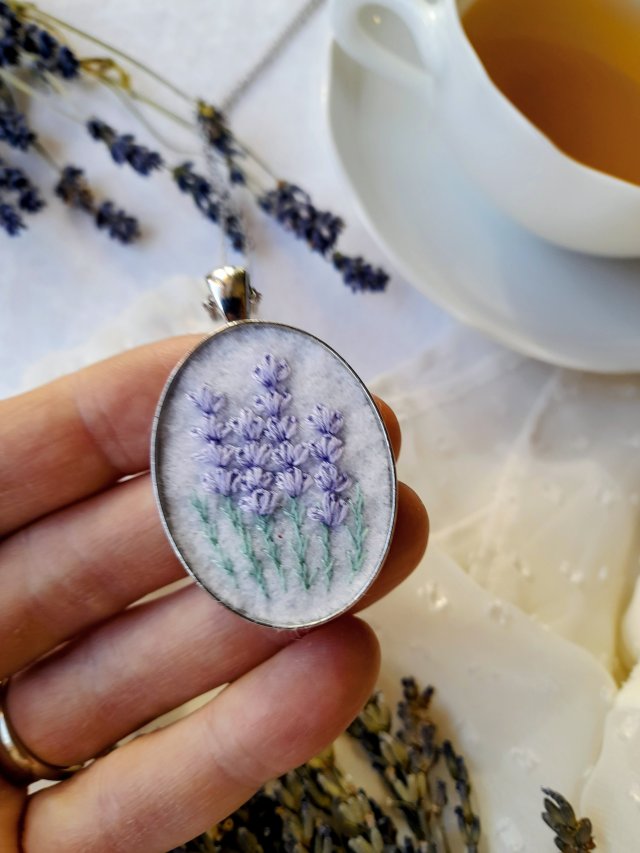 Naszyjnik Lawendowy poranek owalny duży