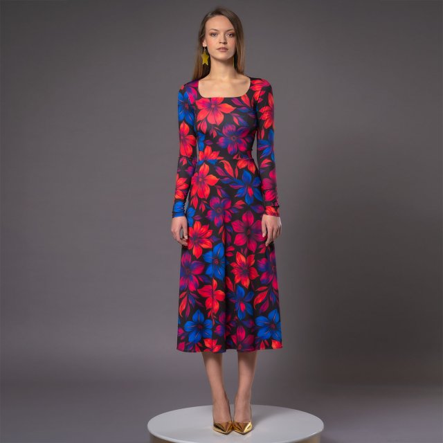 Sukienka z dekoltem karo - Karla Flower Power