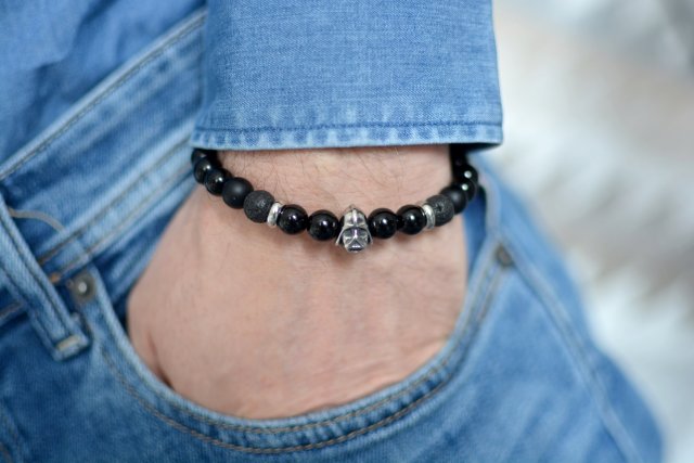 BRANSOLETKA VADER z turmalinu, onyksu, lawy ze stalą szlachetną