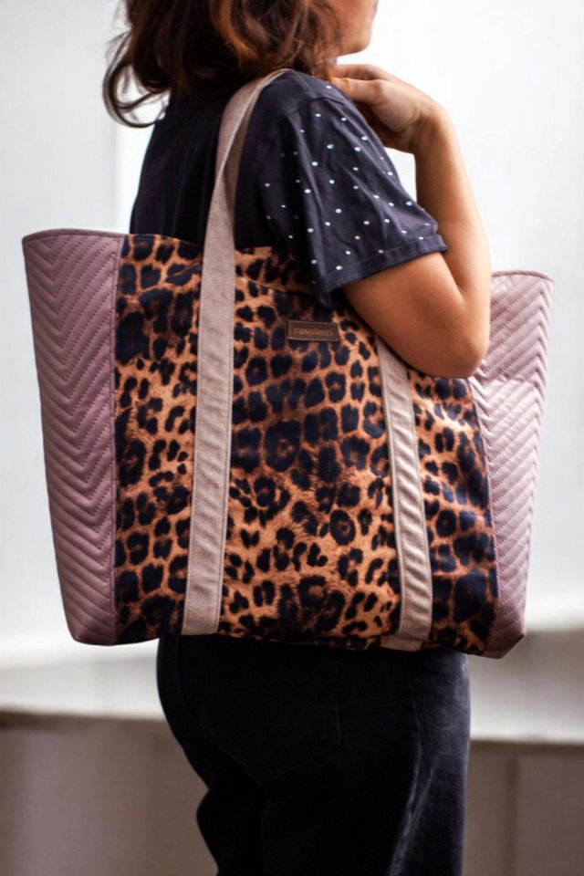 Shopperka z weluru panterka