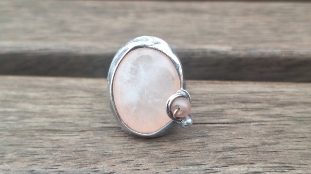 Różowy kwarc - pierścionek regulowany