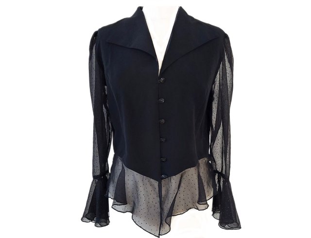 Efektowna bluzka z koronki i tiulu