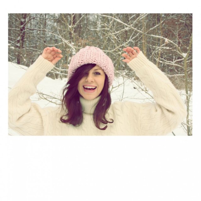 CZAPKA BEANIE Z WEŁNĄ PUDROWY RÓŻ