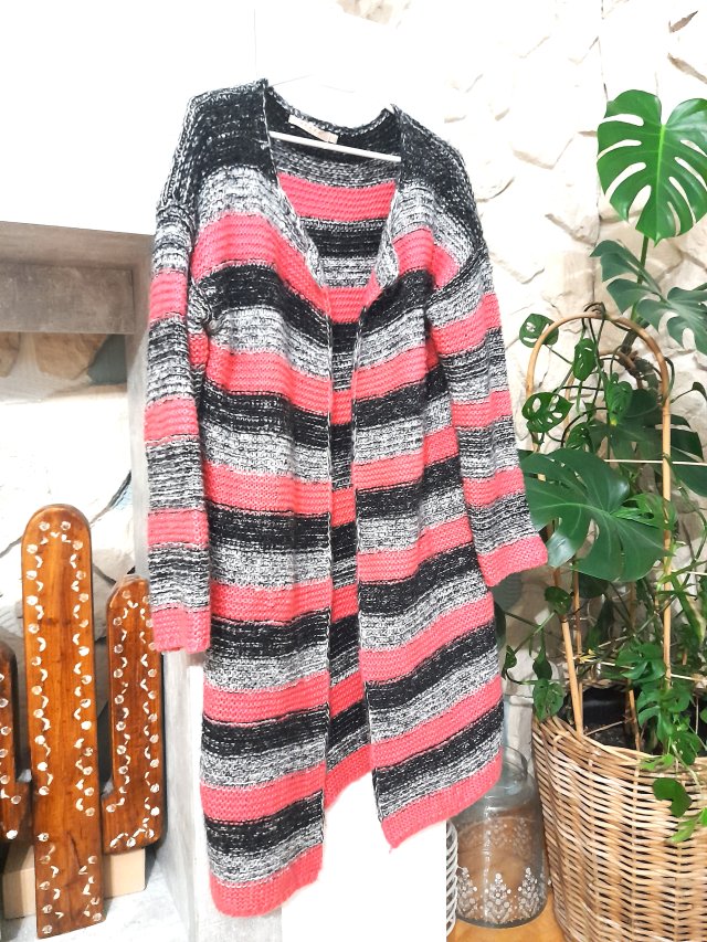 Szarość i fuksja L