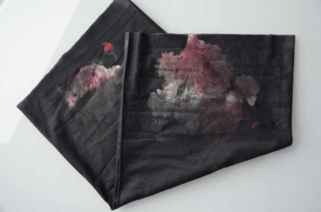 komin w kwiaty na spacer rower