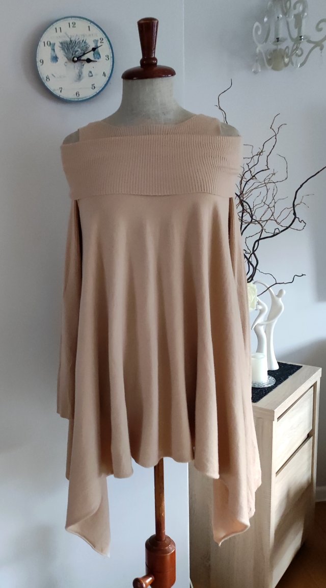 H J collection TU - 38/40