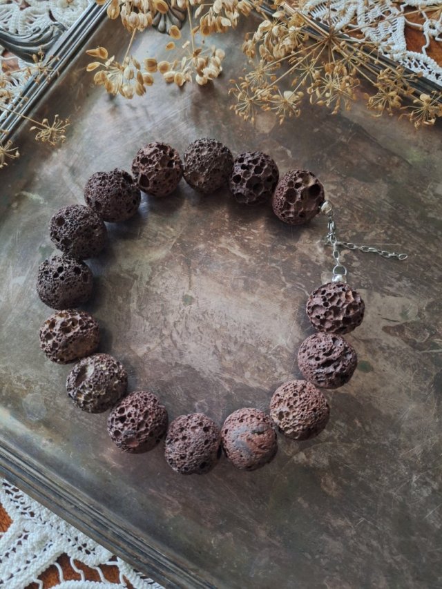 Naszyjnik lawa wulkaniczna