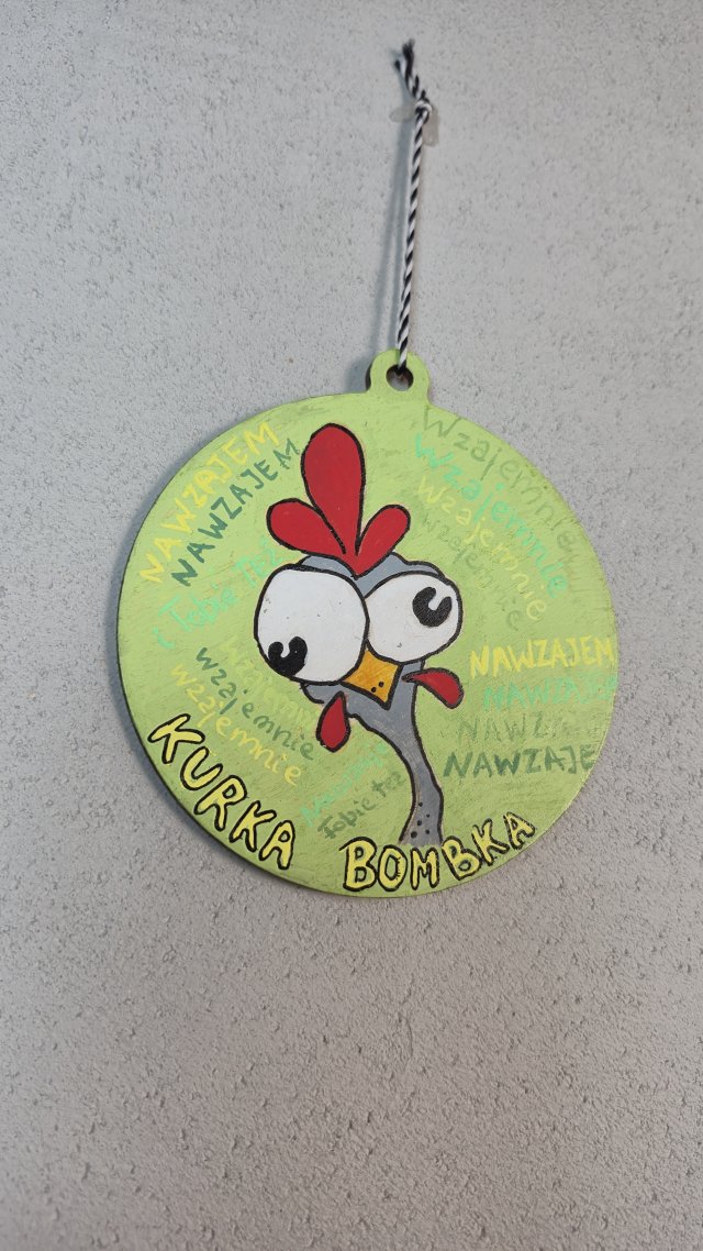 BOMBKA - ręcznie malowana na sklejce - KURKA BOMBKA - 8cm