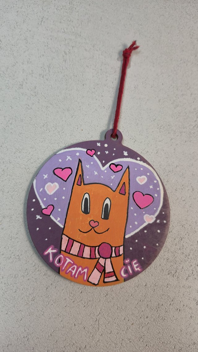 BOMBKA - ręcznie malowana na sklejce - KOTAM CIĘ - 8cm
