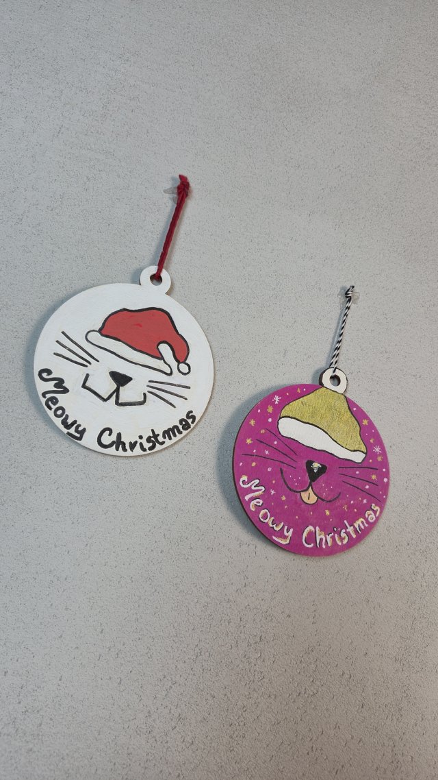 ZESTAW BOMBEK - ręcznie malowana na sklejce - KOTKI - 8cm