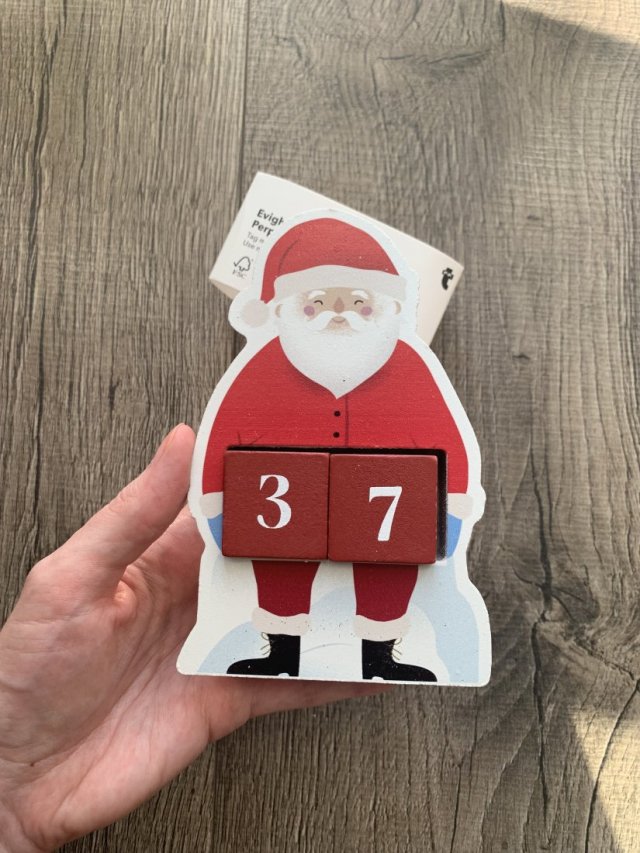 Nowy kalendarz adwentowy Mikołaj tiger znak odliczanie do świąt