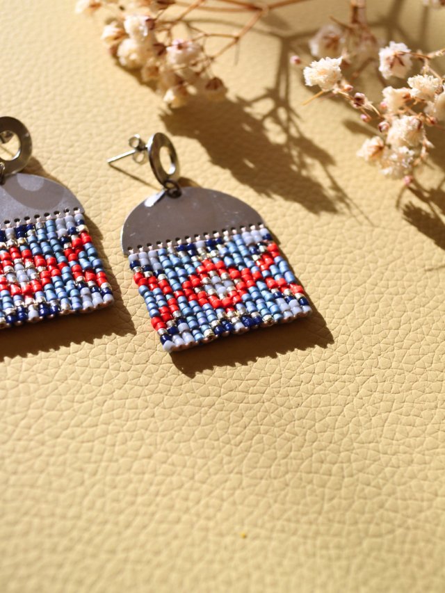 Niebieska plecionka - kolczyki z koralików