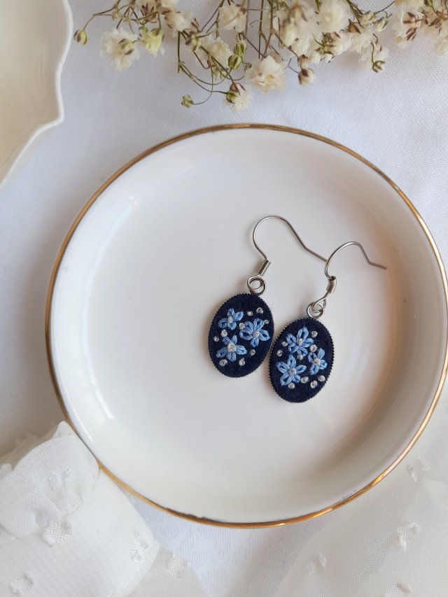 Kolczyki Niezapominajki nocą małe