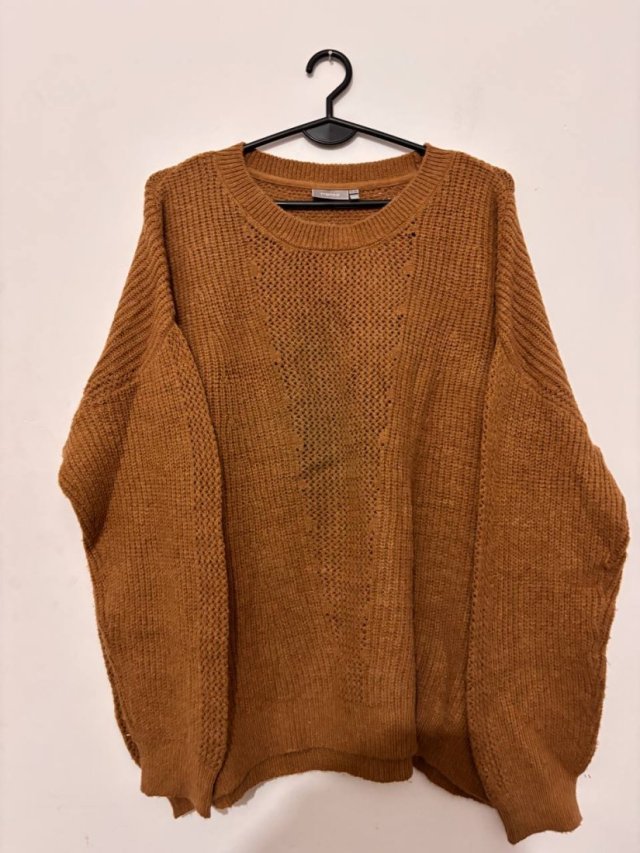 Sweter FRANSA • karmelowy ażurowy oversize • miękki i lekki 6XL / 52 / 24·Bardzo dobry