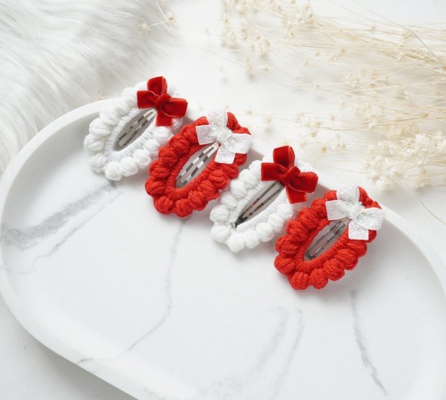 Świąteczna spinka do włosów dla dziewczynki LUNA falbanka z kokardką SL09