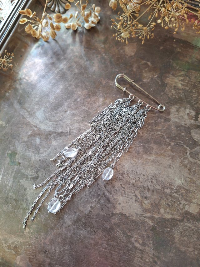 Broszka agrafka kryształ górski