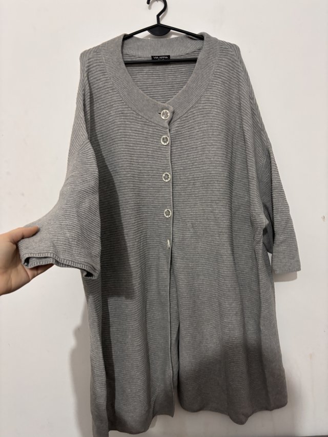 Szary długi kardigan oversize • 100% bawełna • miękki, przewiewny, zapinany na guziki 6XL 52