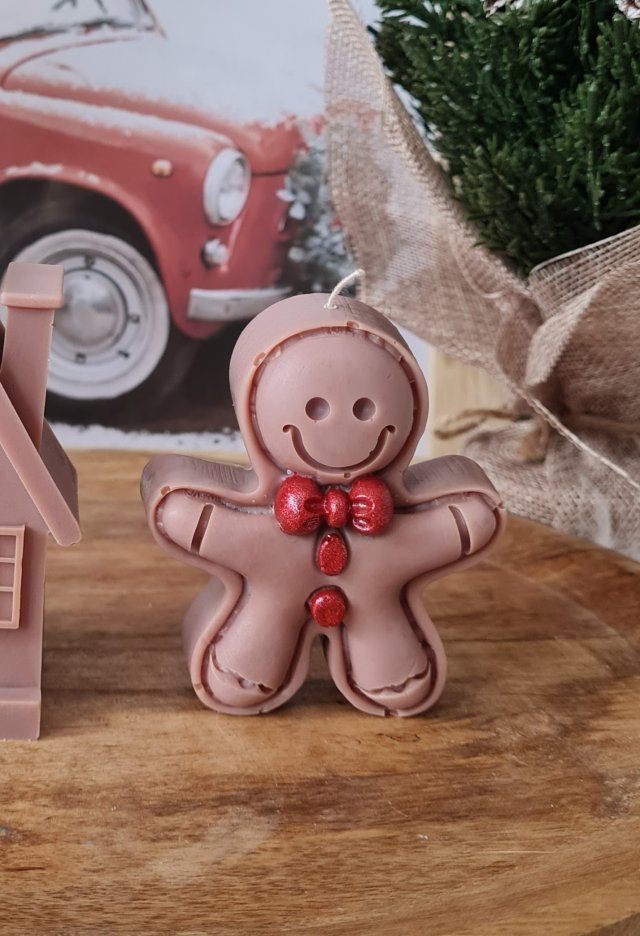 Świeczka Sojowa Pierniczkowy Ludek