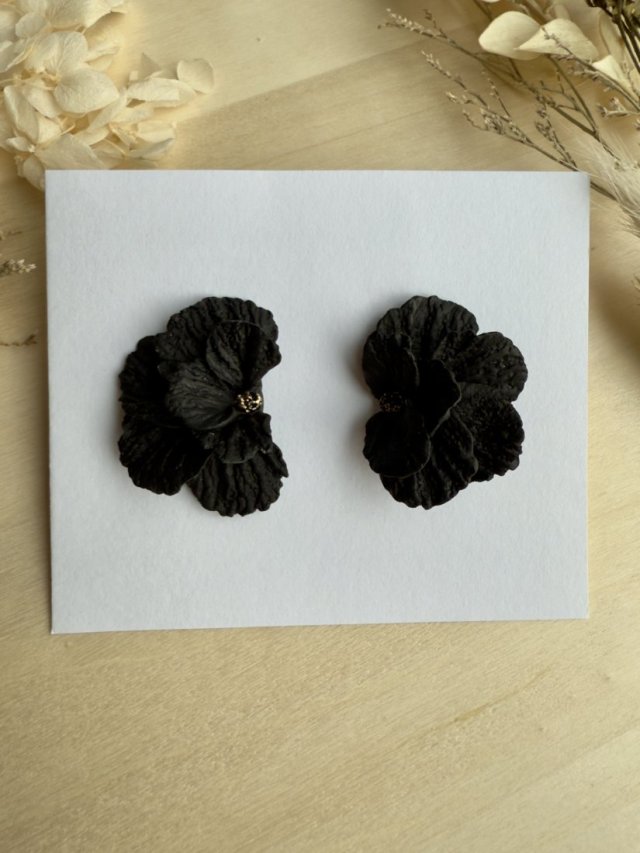 Kolczyki Black Petals