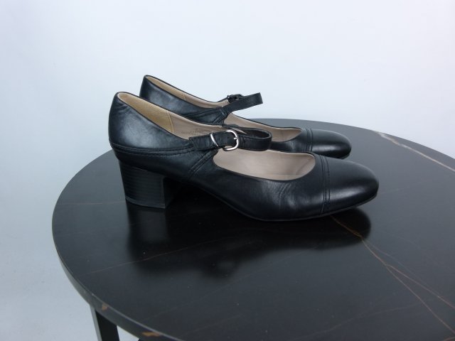 Marks & Spencer Footglove skórzane czółenka 7,5 / 42 26,5 cm