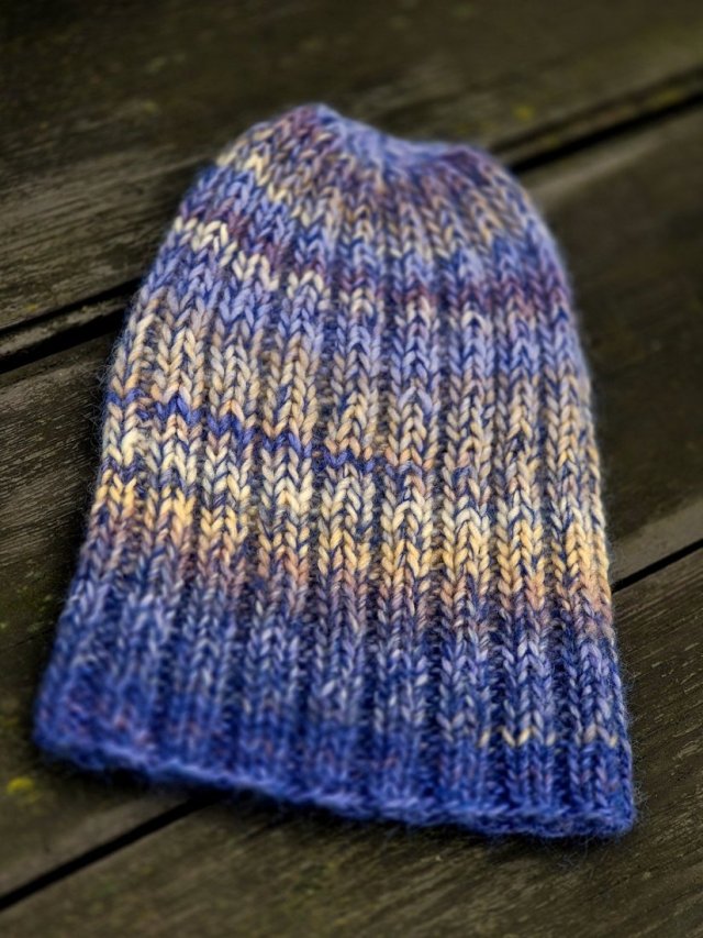 zimowe niebo 2 / czapka z jedwabiem