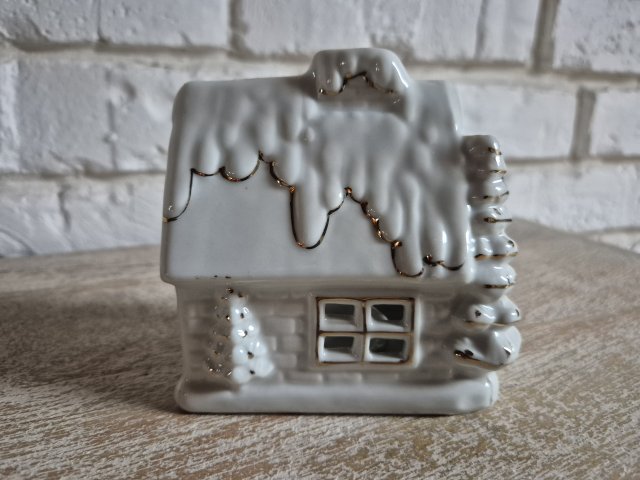 Świecznik świąteczny domek