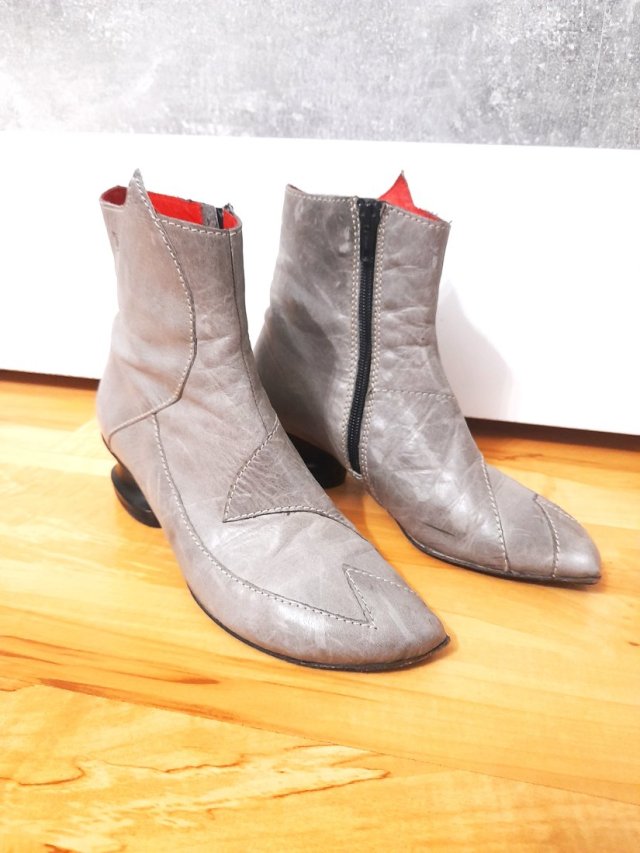 Botki nieoczywiste 36