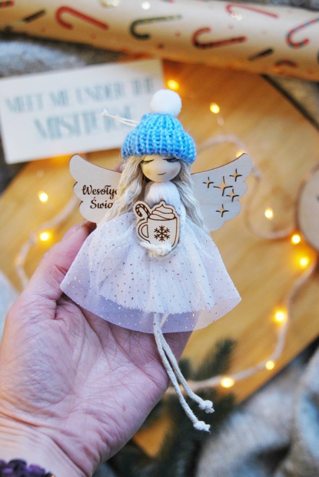 Świąteczny aniołek zawieszka - na Boże Narodzenie | Ładne pakowanie