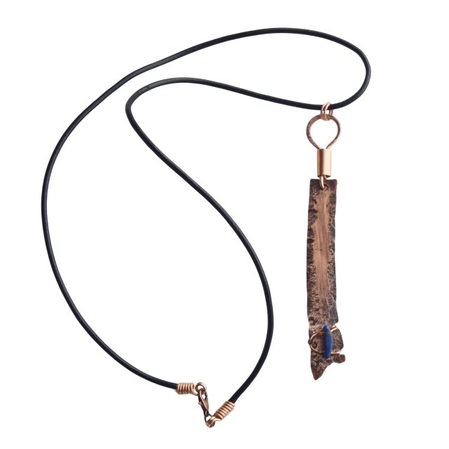 Naszyjnik - wisior z oksydowanej miedzi, lapis lazuli i rzemienia /1/ handmade rękodzieło
