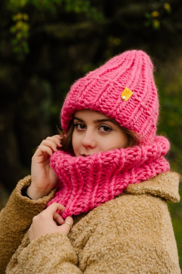 Komplet zimowy z wełny peruwiańskiej PERUVIAN WOOLY róż i już