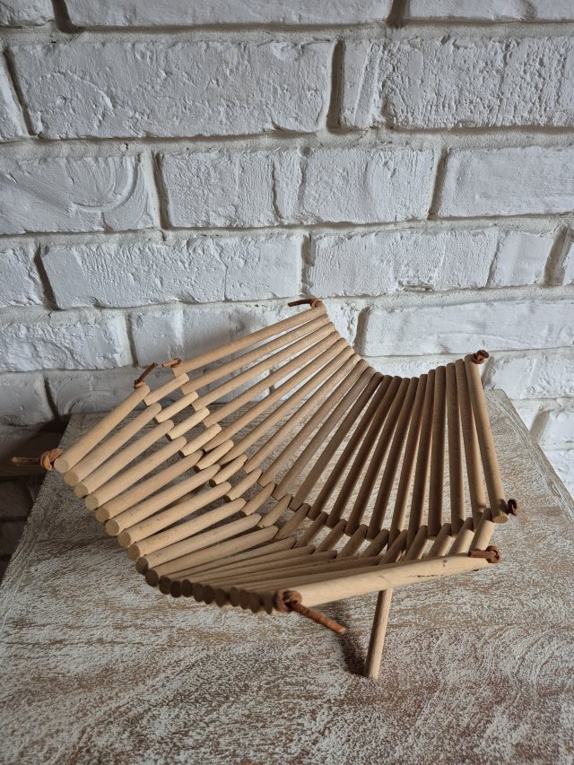 Skandynawski stojak na owoce