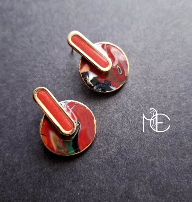 zieleń w czerwieni no6