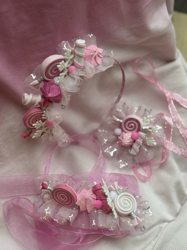 Świąteczna opaska różowe z cukierkami, bożonarodzeniowa ozdoba do włosów