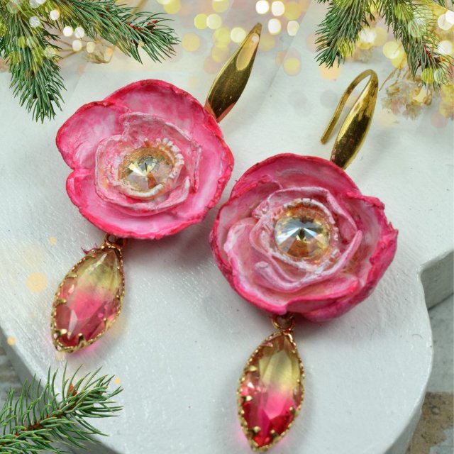 Kolczyki kwiaty z kryształami - róż i złoto