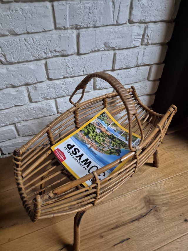 Bambusowy gazetnik lata 60-te