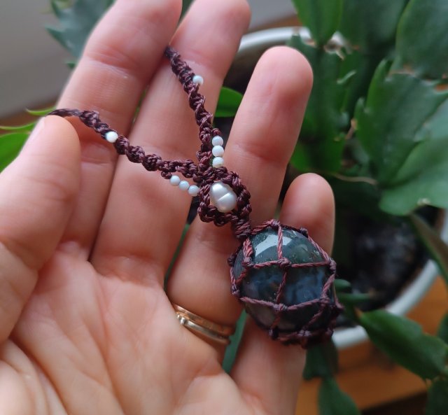 Naszyjnik z agatem mszystym