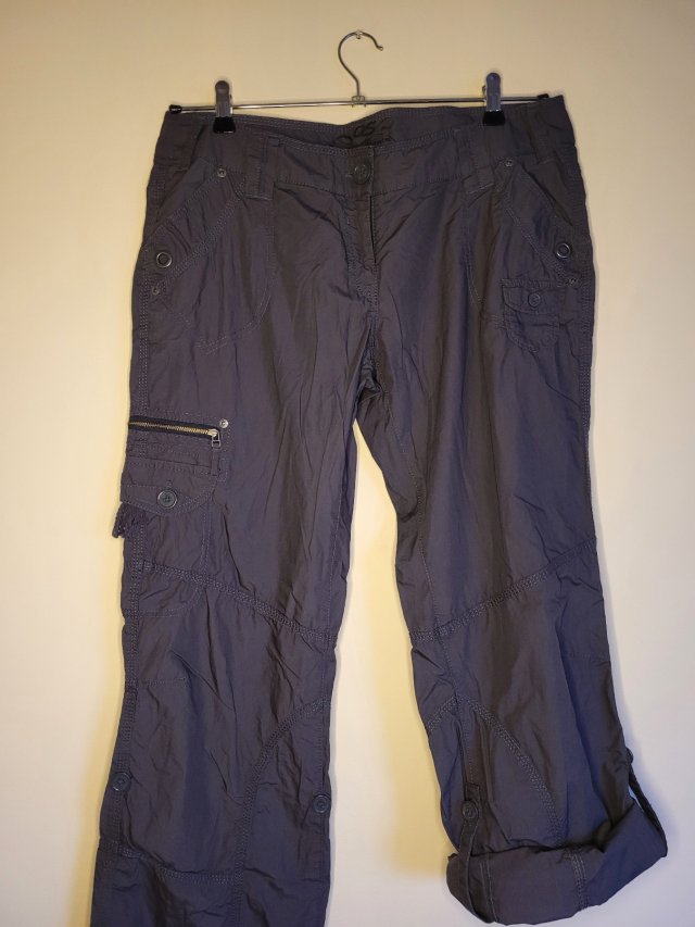 Spodnie  bojówki letnie rozm 42