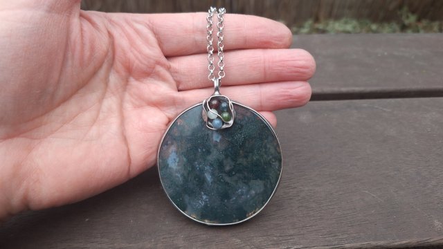 Agat mszysty - wisiorek