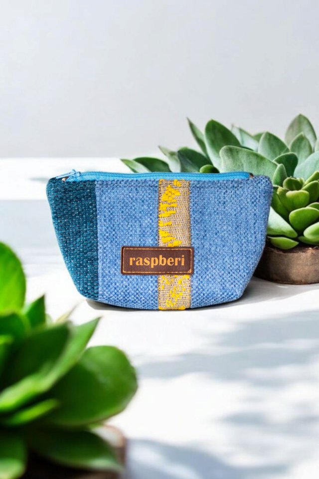 Niebieska patchworkowa kosmetyczka MINI